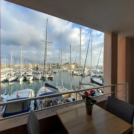 Cap Hermes Vue Port 30m2 Climatise Piscine Apartman Fréjus